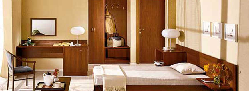 Características del mobiliario en un hotel y hotel, posibles opciones.