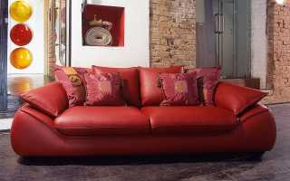 The choice and placement of the sofa in accordance with the interior of the room