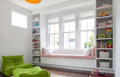 How to make a sofa on the windowsill, types of designs