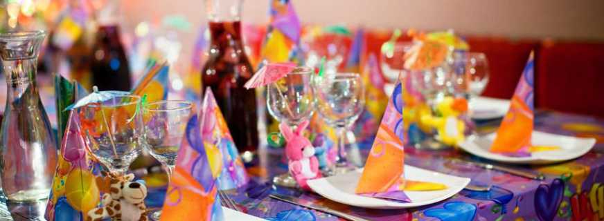 Decoração de mesa de aniversário infantil, idéias de design de férias