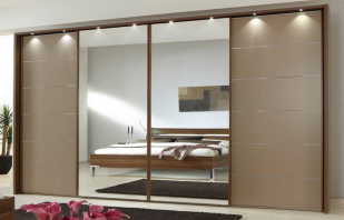 Options for wardrobes 4 doors, selection rules