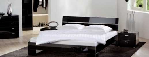 Modelos populares de camas hechas en estilo de alta tecnología, cómo combinar en el interior