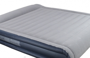 Un aperçu de la gamme de matelas pneumatiques Intex et de leurs caractéristiques