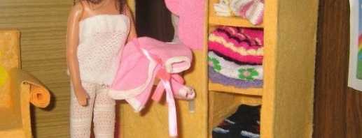 Haciendo un gabinete para Barbie, cómo hacerlo tú mismo