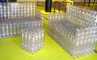 Hacer muebles de bricolaje con botellas de plástico, las sutilezas del proceso