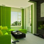 Sofá verde claro y cortinas verde claro