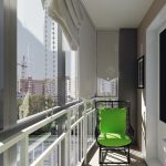 Fauteuil au balcon